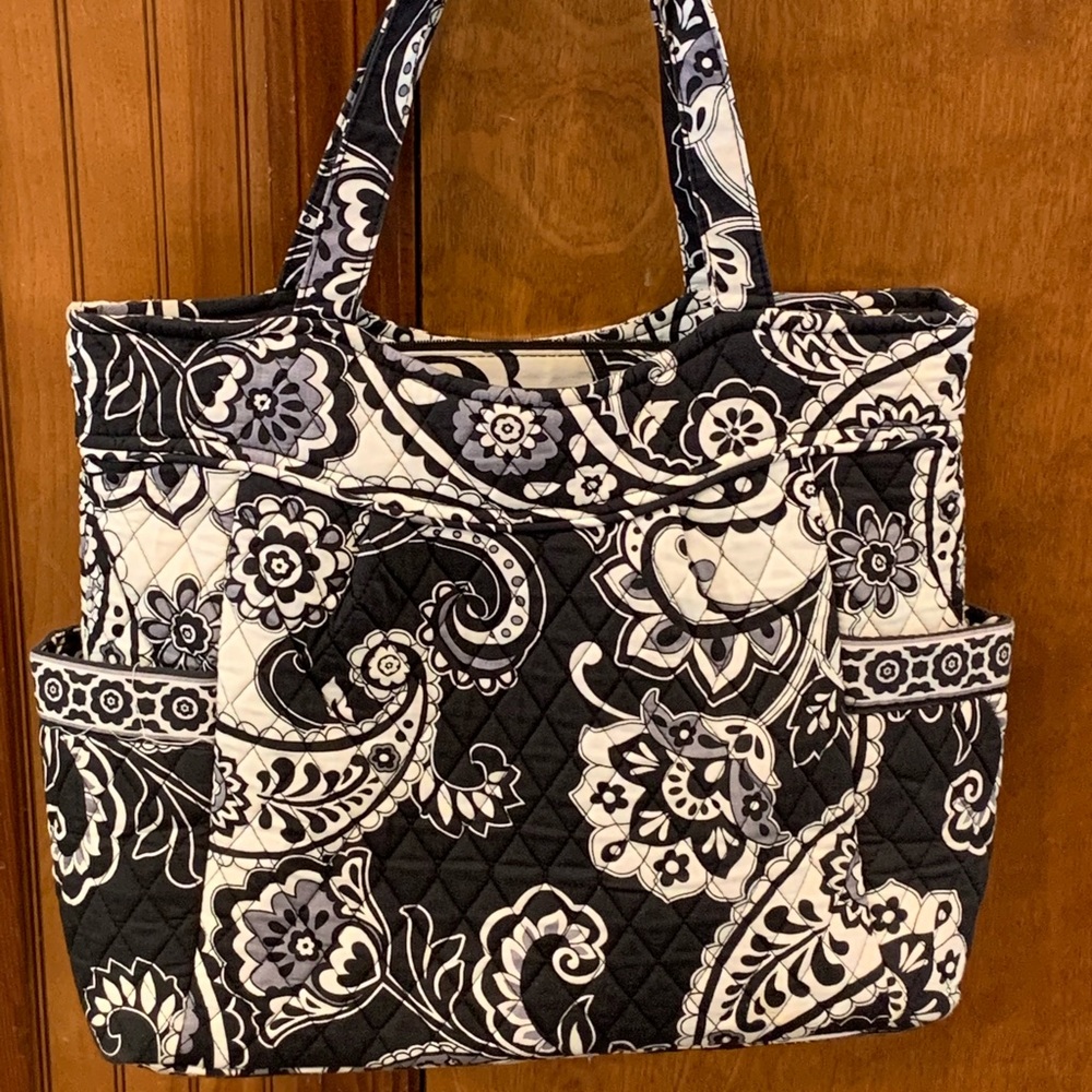 Vera Bradley pleated tote